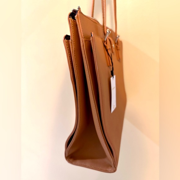 Brand new brown computer leather bag. - Picture 3 of 4